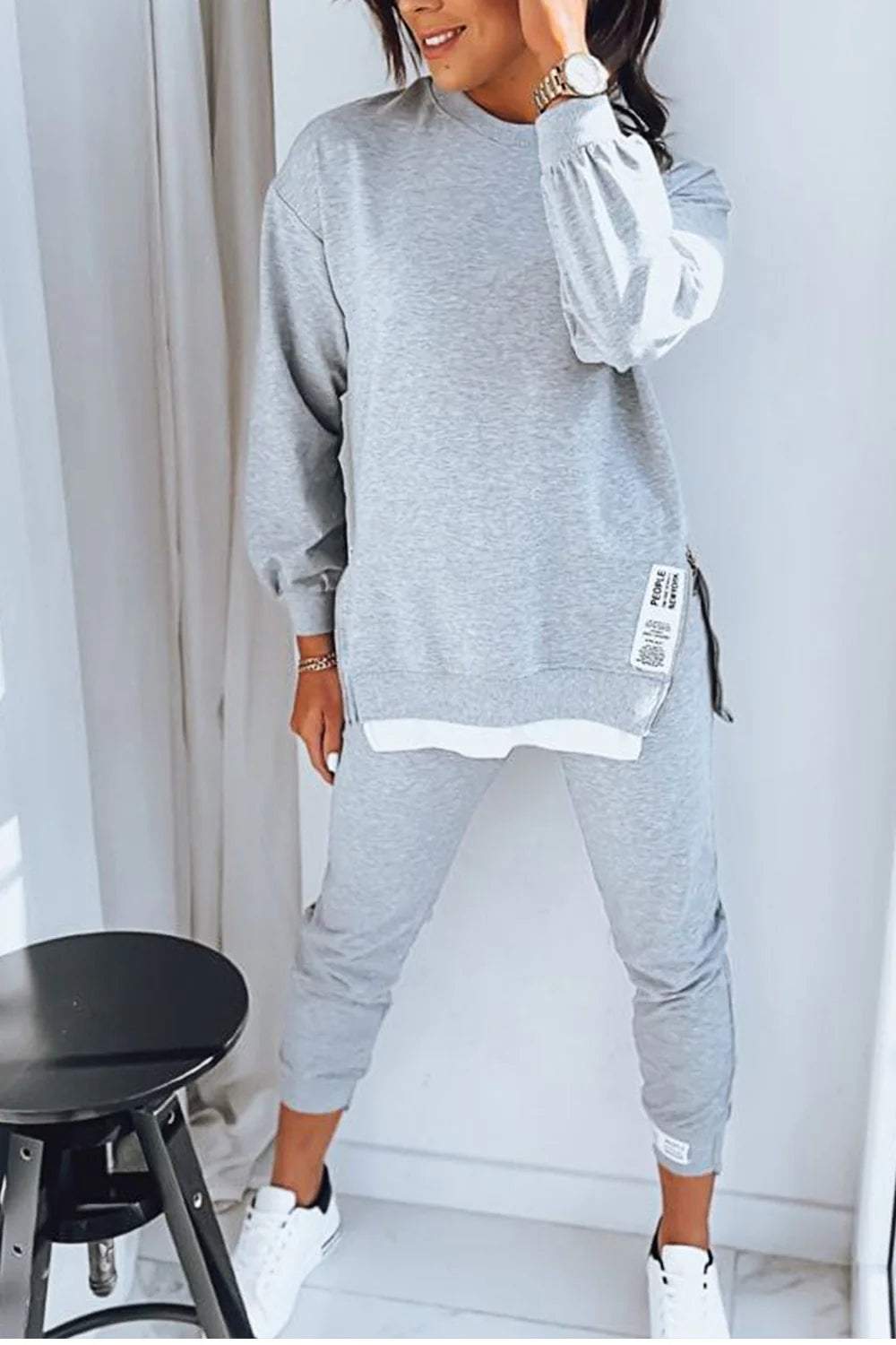 Liana | Sweatshirt med tvådelad topp och byxor i patchwork för damer